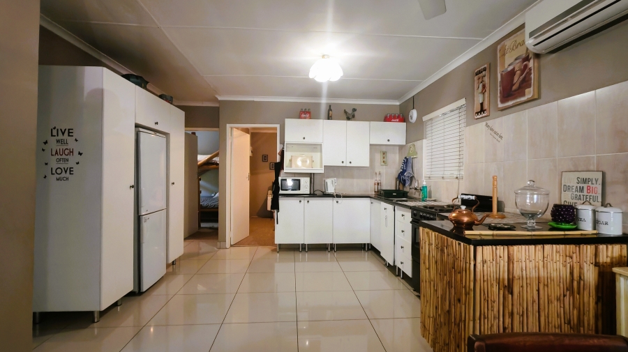 3 Bedroom Property for Sale in Riverside Beach Club Free State